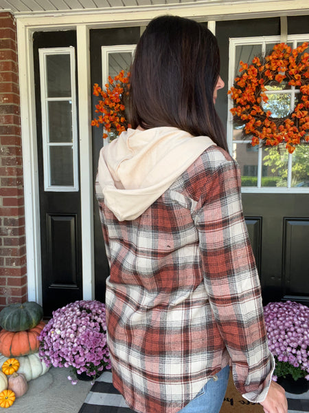 RED/CREAM FLANNEL WITH HOOD