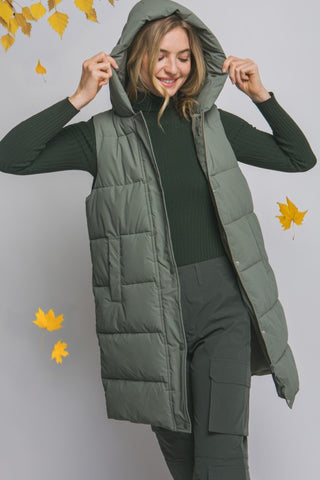 GREEN HOODED PUFFER VEST