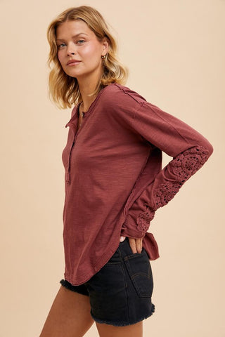 BERRY CROCHET PATCH HENLEY