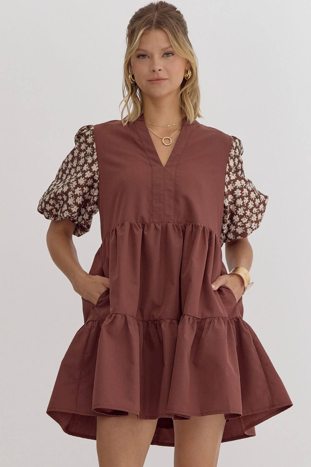 BROWN PUFF SLEEVE TIERED DRESS