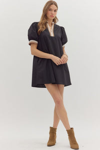 BLACK DRESS WITH BROWN AND WHITE CONTRAST TRIM