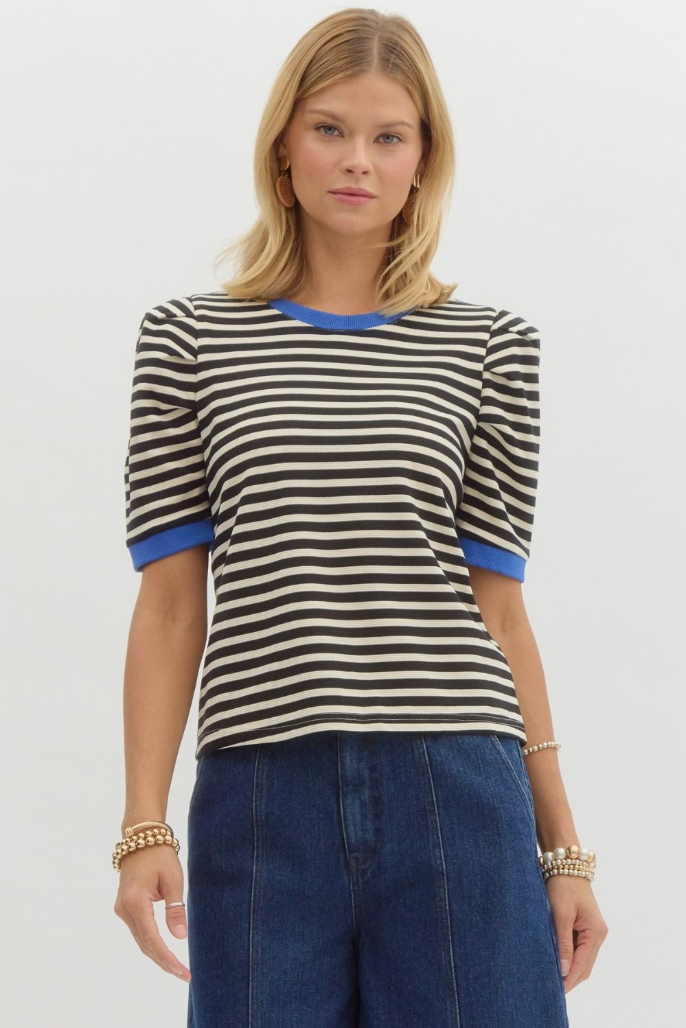 STRIPED SHORT SLEEVE TOP WITH BLUE DETAILS