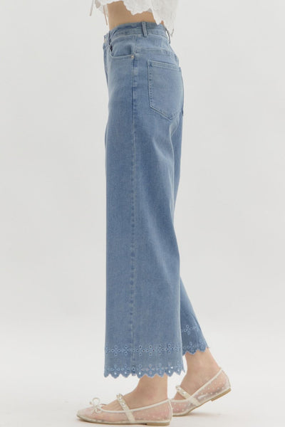 HIGH WAISTED ANKLE LENGHT EYELET DENIM