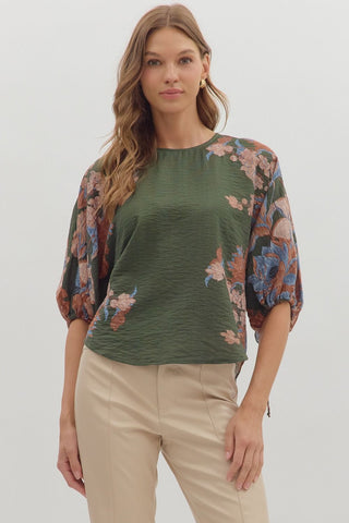 GREEN FLORAL DETAIL TOP